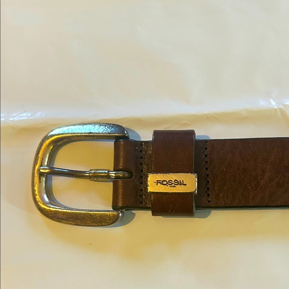 Fossil Dark Brown Leather Belt - Picture 1 of 6
